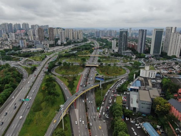 北部新區人和立交改造工程。重慶設計集團有限公司市政設計研究院供圖