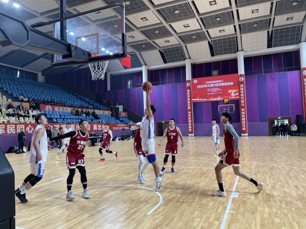 籃球比賽現場。任峰攝