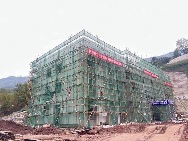 江南污水處理廠項目建設現場。萬州區住房城鄉建委供圖