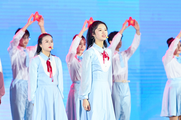 校慶現場。蜀都中學供圖