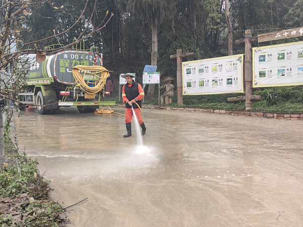 環境整治行動。包萬平攝