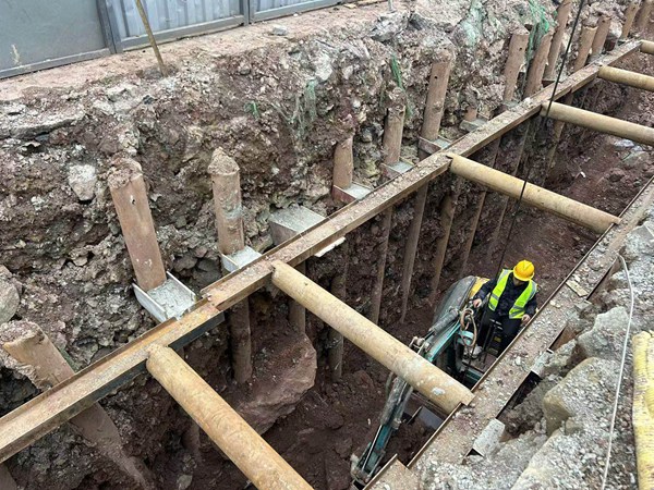 紅錦大道（五洲酒店）管網建設現場。中交建筑集團重慶建設有限公司供圖