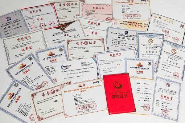 學院學子獲獎證書集錦。重慶科技大學機械與智能制造學院供圖