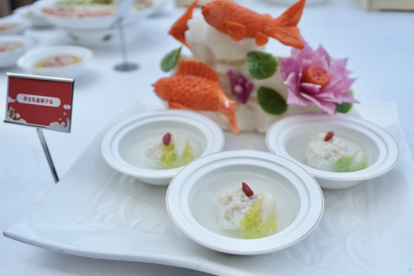 養生乳魚獅子頭。陳欣薇攝