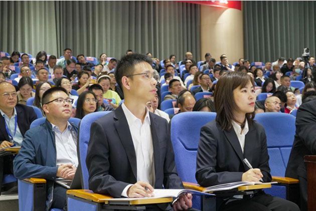 研討會現場。西大附中榮昌實驗學校供圖