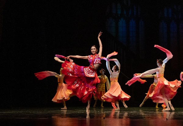 芭蕾舞劇《歸來紅菱艷》。重慶芭蕾舞團供圖。