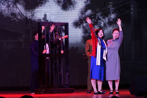 紅巖革命故事展演。重慶一中供圖