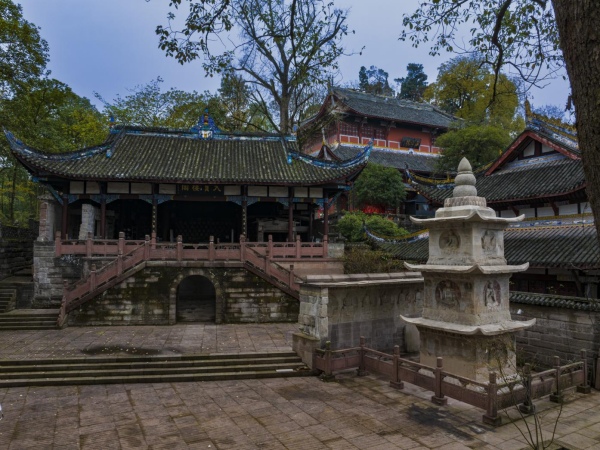 寶頂小佛灣全景。羅國家攝