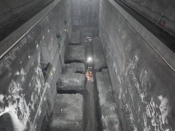 開挖完成。徐慎攝