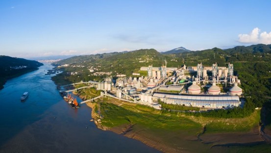 東方希望水泥廠。豐都縣委宣傳部供圖