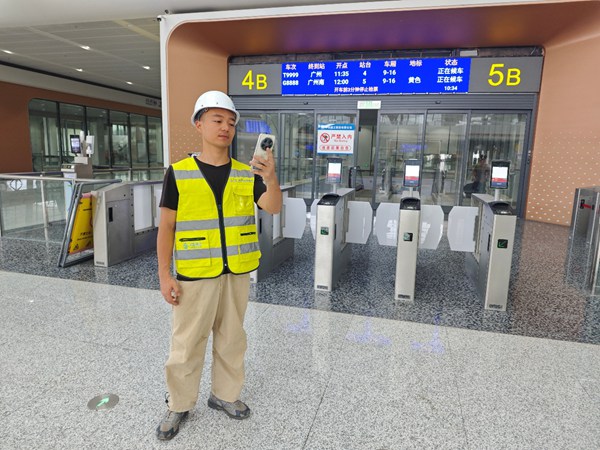 現場測試。重慶移動供圖