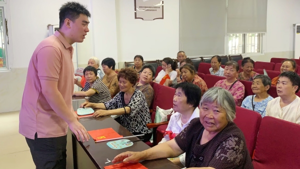 宣講會現場。重慶財經學院供圖