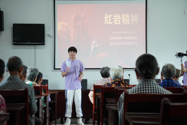 宣講現場。重慶科技大學石油與天然氣工程學院供圖