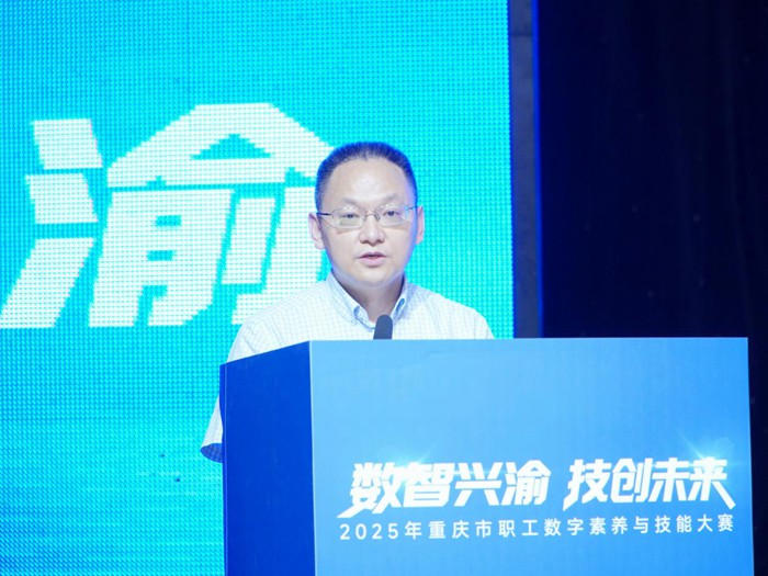 市委網信辦副主任雷志宇致辭 周子貴/攝