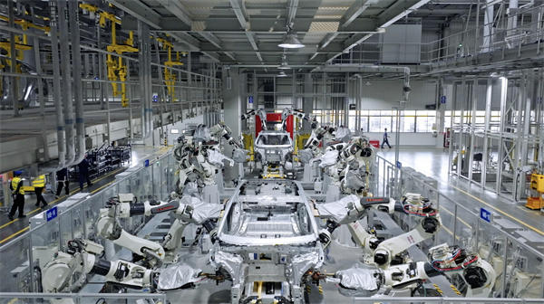 阿維塔數智工廠。阿維塔科技供圖