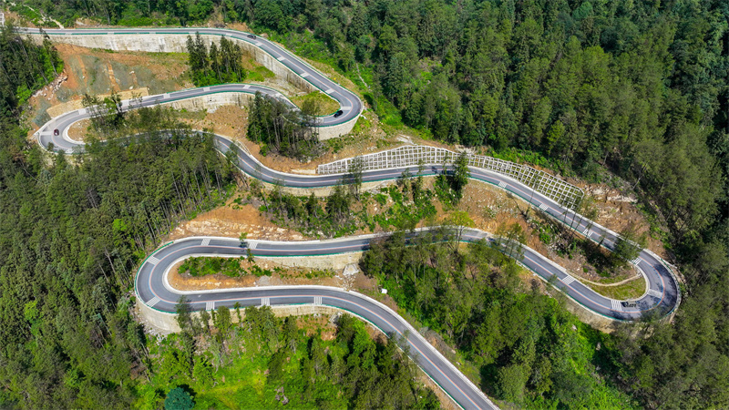 桂陽街道十路村鄉村公路。墊江縣融媒體中心供圖 第1眼TV-華龍網發