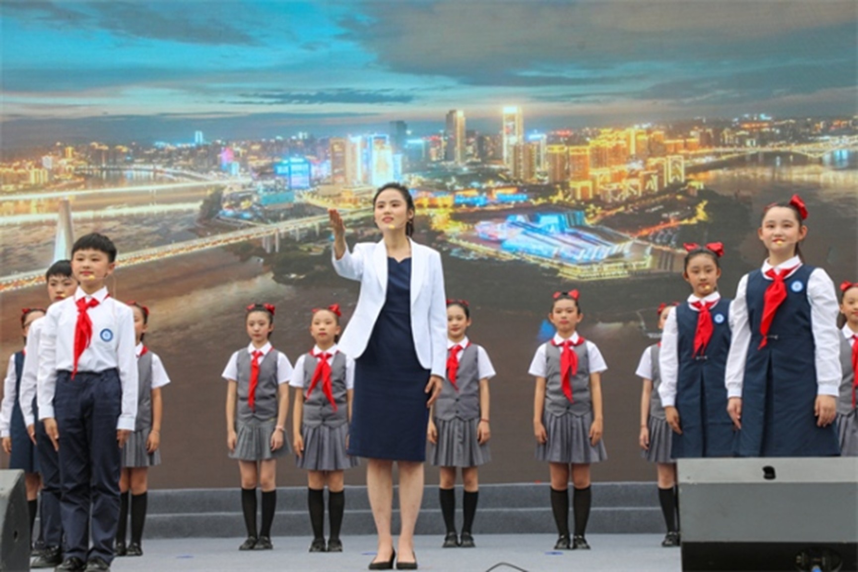 江北區2024年“榜樣力量”大思政主題活動暨新時代好少年發布會現場。江北區委宣傳部供圖