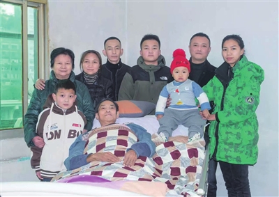 全家福合照。