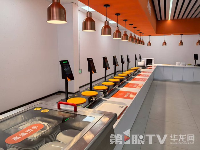 位于江北區觀音橋街道渝北社區的數字食堂。第1眼TV-華龍網 李舒 攝