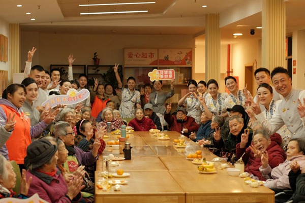 西部航空敬老活動。西部航空供圖