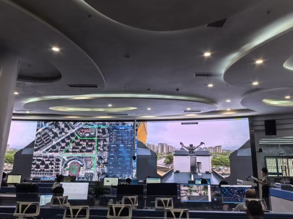 梁平區治理中心利用無人機開展城區周邊秸稈焚燒巡查。梁平區治理中心供圖