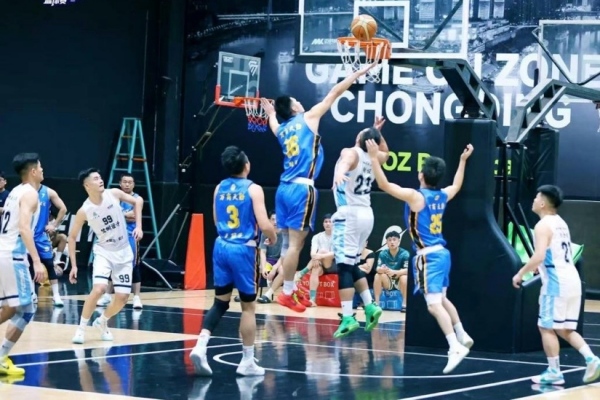 比賽現場?；顒又鬓k方供圖