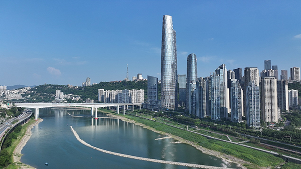 重慶國際商務區、陸海國際中心（重慶100）實景照片。重慶萬科供圖