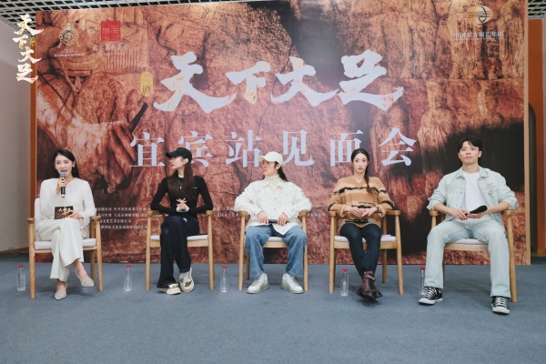 見面會現場。鄧小強攝