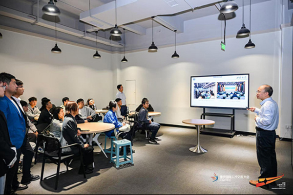 實地考察現場。全球卓越工程師大賽執委會辦公室供圖