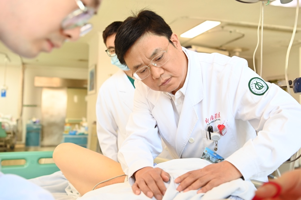 劉俊教授 新橋醫院供圖