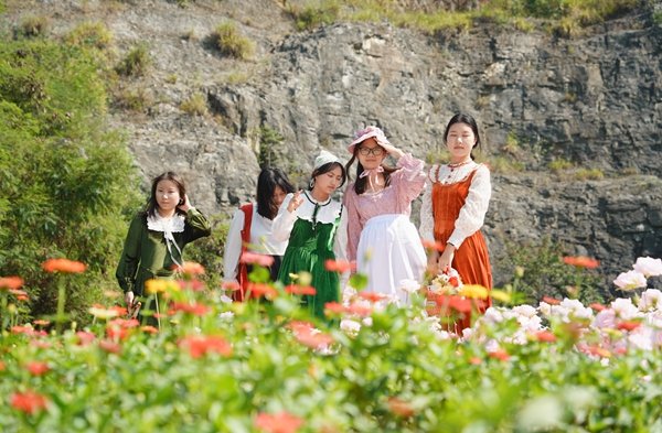 游客打卡“自由曠野”。受訪者供圖