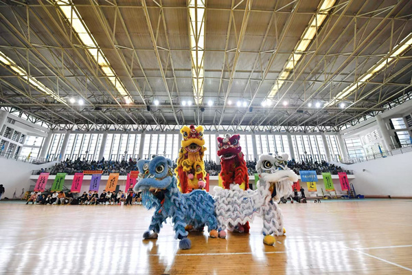 第十屆校友文化節暨2025年體育文化節開幕式。重慶理工大學供圖
