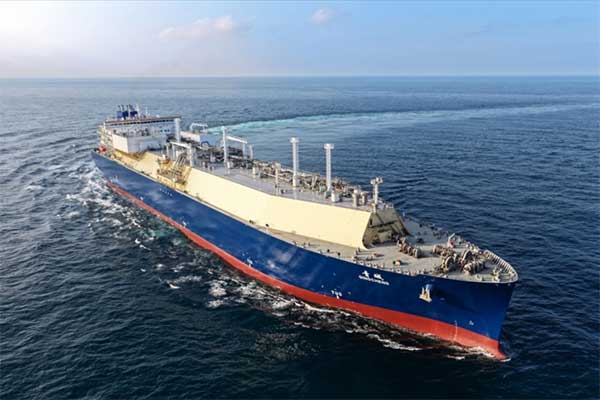 “青城”入海楊帆。昆侖金租供圖